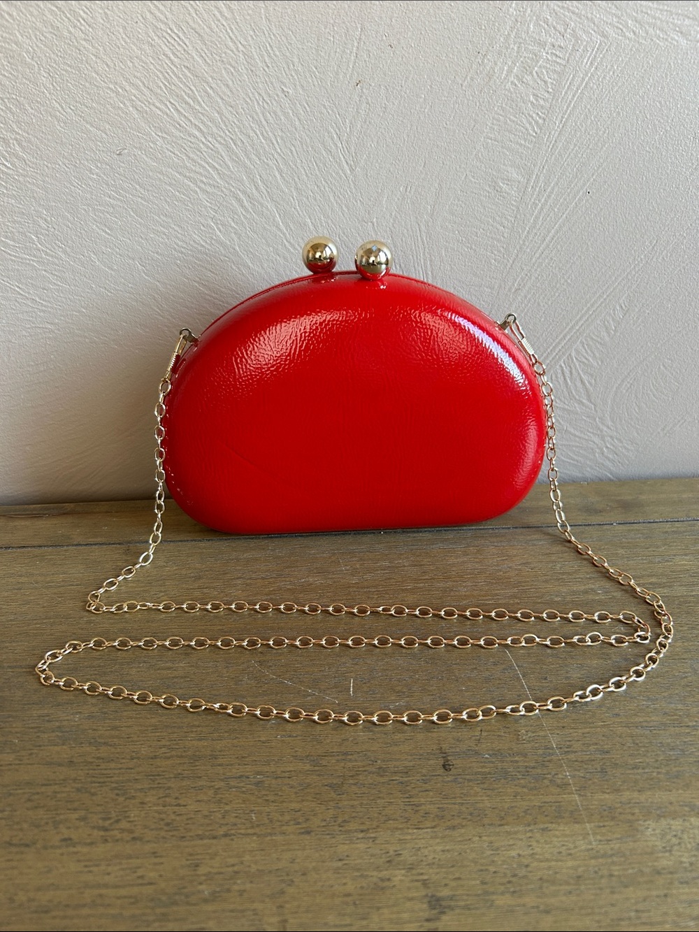 Unbranded Glossy Red Hard-case Mini Bag With Kiss Lock & Gold-tone Chain.